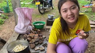 นอ้งโดล้า ทำกับข้าว ให้พ่อกับแม่กิน