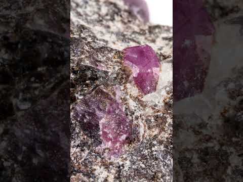Is corundum metallic or nonmetallic?