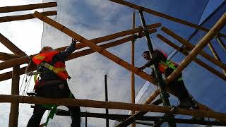 CONSTRUCCIÓN CON BAMBÚ · PROGRAMA AUDIOVISUAL DE FORMACIÓN | EL BAMBÚ, MATERIAL SOSTENIBLE