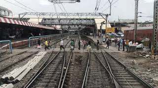 12124 DECCAN QUEEN : VISTADOME View of Pune Departure! #indianrailways #vistadome #deccanqueen