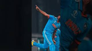 Legendary bowler is back #short #viral #music #cricket #bowlingattack