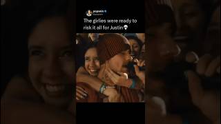 The girlies were ready to risk it all for Justin Bieber 💀