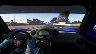 Radical at Le Mans Bugatti Circuit 1 quick Lap