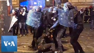 Violence on Streets of Paris Amid Protests