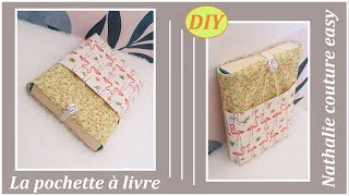 La pochette à livre pour vos lectures ,  par Nathalie couture easy