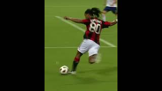 Ronaldinho Joga Bonito Skills 🤩🇧🇷