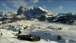 Dolomitok, Olaszország.  Tre Cime.    Le Dolomiti con le Tre Cime.