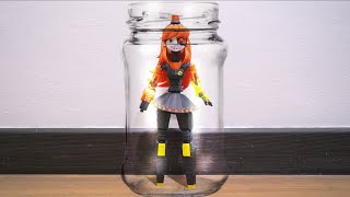 Mimi Sentry Goes In The Jar