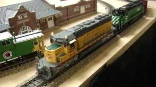 Athearn HO EXCLUSIVE New SD40 With Sound And DCC