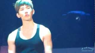 111225 2AM concert 죽어도 못보내 조권 jo kwon focus fancam