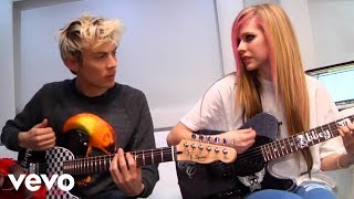 Avril Lavigne - What The Hell (Behind the Scenes Teaser)