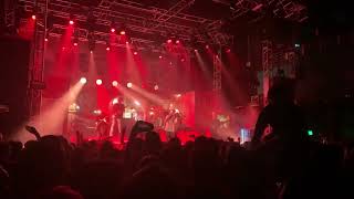 Neck Deep - Pushing Daisies (Live at Leeds O2 Academy)