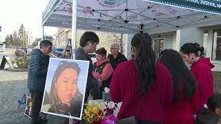 Candlelight vigil held for Kelly Hunt, who was found dead in Anchorage after months of missing