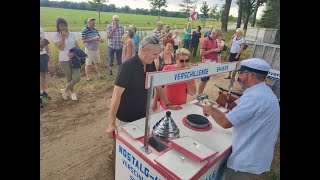 Siebelink-ijscokar rijdt na opknapbeurt weer rond in Zelhem