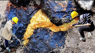 Gold veins! After years of searching, we have finally found a high-quality gold deposit