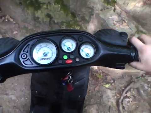 Piaggio Nrg Mc2 - YouTube