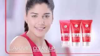 Lakme Clean Up - 'Nourishing Glow'