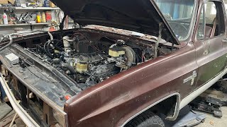 Brown Squarbody LS swap   Engine is IN