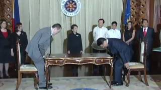 7. Witness the Signing of Memoranda of Agreement Between the Philippines and Syria.mp4