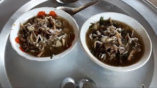 แกงเห็ดปลวกแซบๆ กินข้าวเที่ยงนำกันเด้อพี่น้อง / ມາກິນແກງເຫັດປວກເຂົ້າດໍນຳກັນເດີພີ່ນ້ອງ