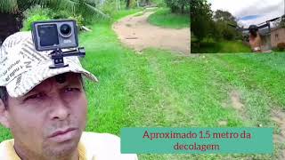 Descolagem manual do drone SJRC F11 4K com imagem do cartão de memoria