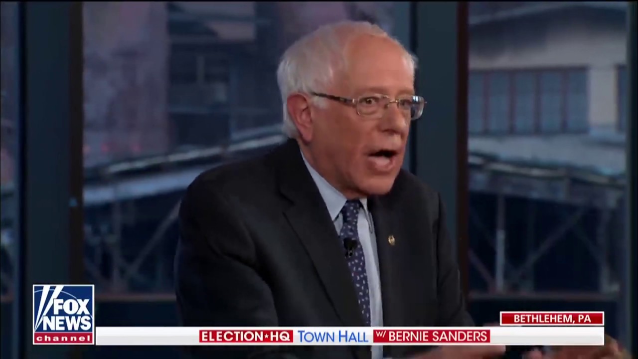 Bernie Sanders Breadpills The Fox News Town Hall Audience - YouTube