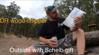 DR wood chipper / outside with scheib gift