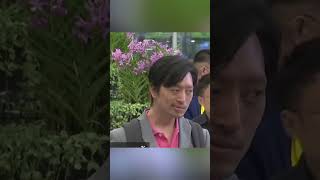 泰國三王子英俊瀟灑，被譽為「酒窩帥哥」，是泰國王室的顏值天花板