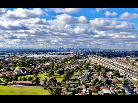 HOUSE FOR SALE - Melbourne - DJI 4 Pro HOUSE FOR SALE - Melbourne - DJI 4 Pro