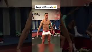 When Cristiano Ronaldo and Portugal did the Mannequin Challenge 😂