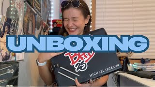 Unboxing Michael Jackson BAD 25 - Deluxe Collectors Edition