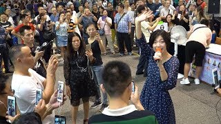 旺角羅文2018-07-08日 小龍女唱: 倩影, 你在我心中, 讓一切隨風, 月亮代表我的心 4K