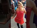 La Keiry La Diva De Morazán Se Viste Como La Lady In Red En El Parque Libertad.