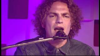 Toploader - Never Stop Wondering (live bij Q)