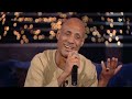 الفنان حساني القوصي يفاجئ تامر أمين بصوته وأداءه المميز في الغناء