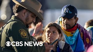 10,000 migrants crossed the southern border with Mexico in one day