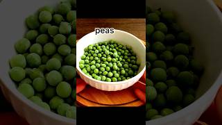 Try this amazing recipe: Peas with eggs for a special breakfast