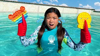 Emma and Ellie Making a Splash with Fun Swimming Pool Games and Adventure for Kids
