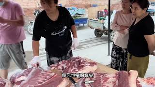 北京农村大集黑猪肉卖的真猛，22元一斤给抢了，这场面不服不行