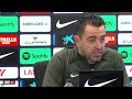 enganchÓn de xavi con un periodista “hace un mes era ferguson y ahora estoy en la calle”