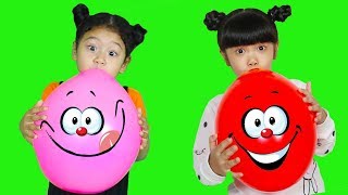 Hana and Mona Learn Colors with Balloons