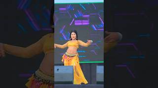 Kem cho maza ma | odhani udi udi jaye | dance video | roshani dancer | #shorts #short  #shortvideo