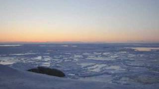 Couche de soleil sur la banquise du Groenland - Sikumut