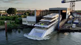 Transport of 102.60-metre Feadship Project 1011