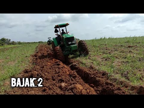 Bajak 2, Pengolahan Lahan Pertanian Menggunakan Traktor Roda Empat ...