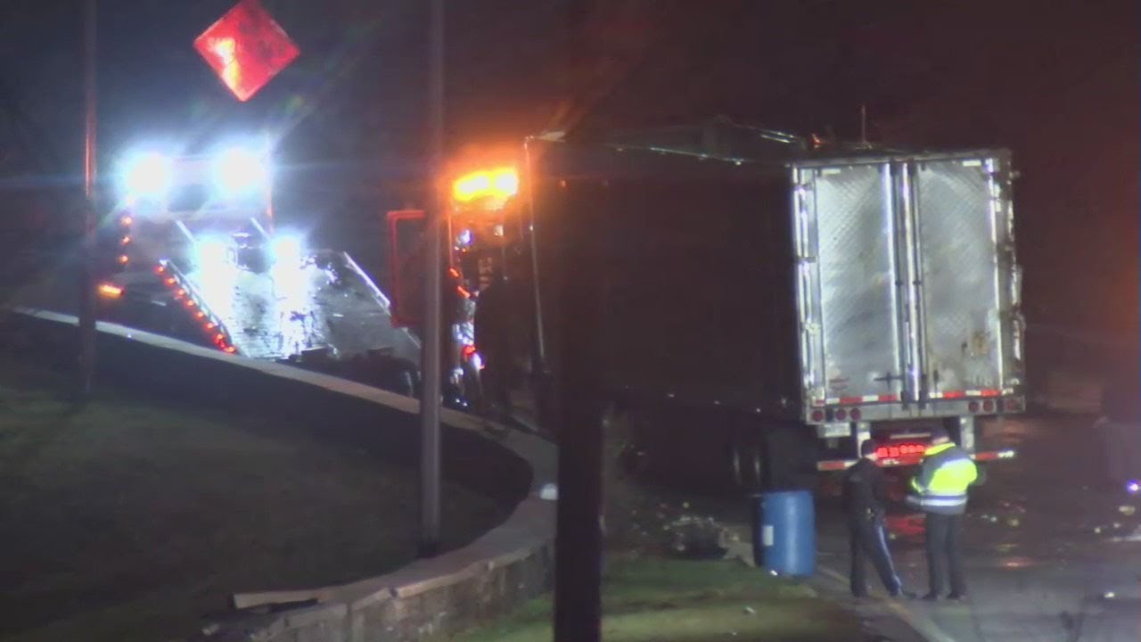 Overturned Tractor-trailer Causes Major Delays On Baltimore-Washington ...