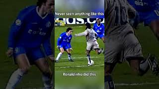 Ronaldinho 👽 goal vs Chelsea