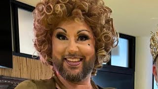 Phyllis Hull - All Mine by Tom Jones and The Divine Comedy
