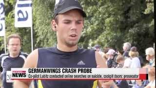 Germanwings co－pilot had searched suicide， cockpit doors on tablet： prosecutors