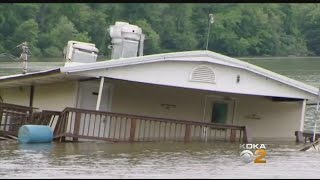 Floating Restaurant Slowly Sinking In Mon River